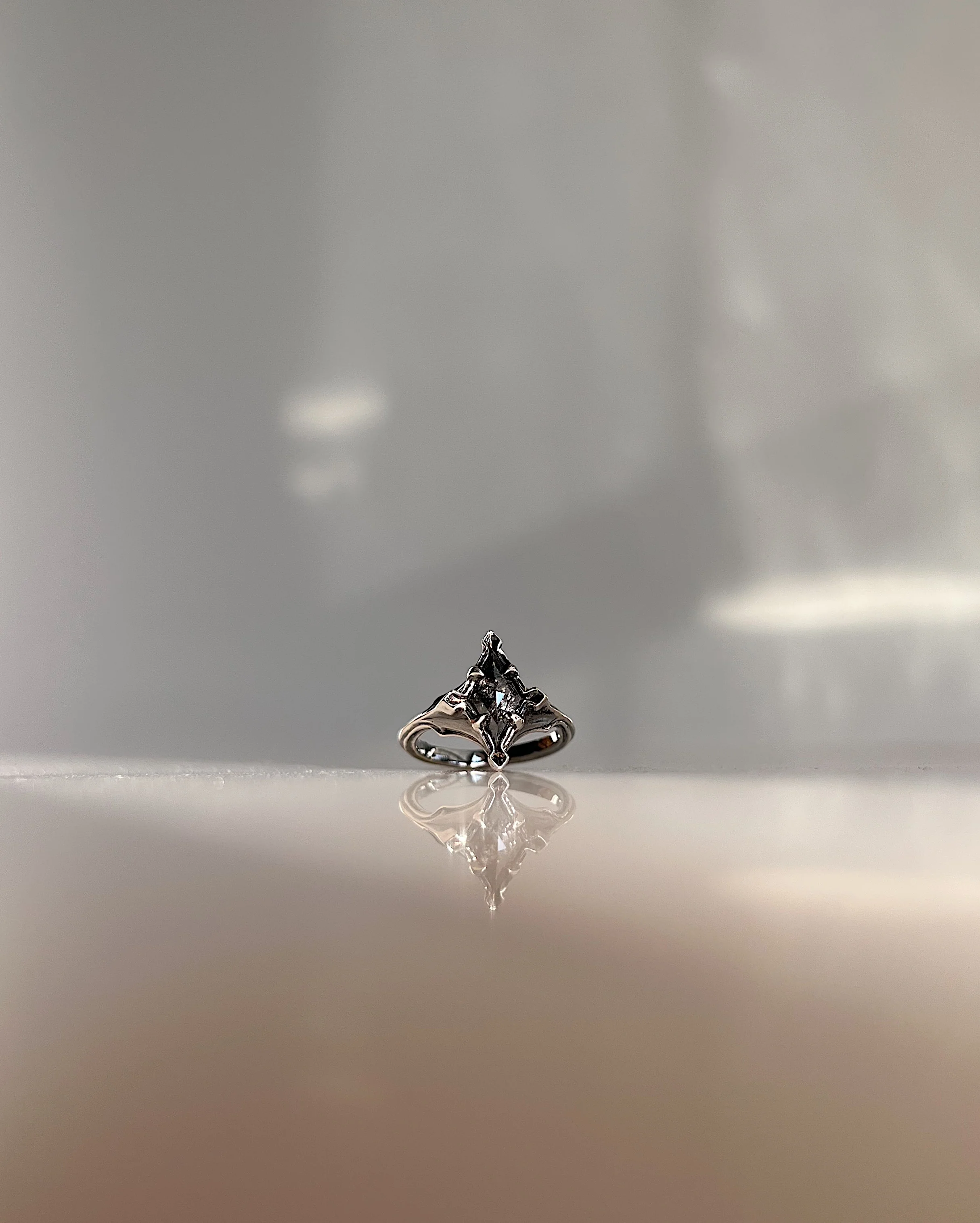 Bastion // 14kw + 0.63ct Diamond - Image 2