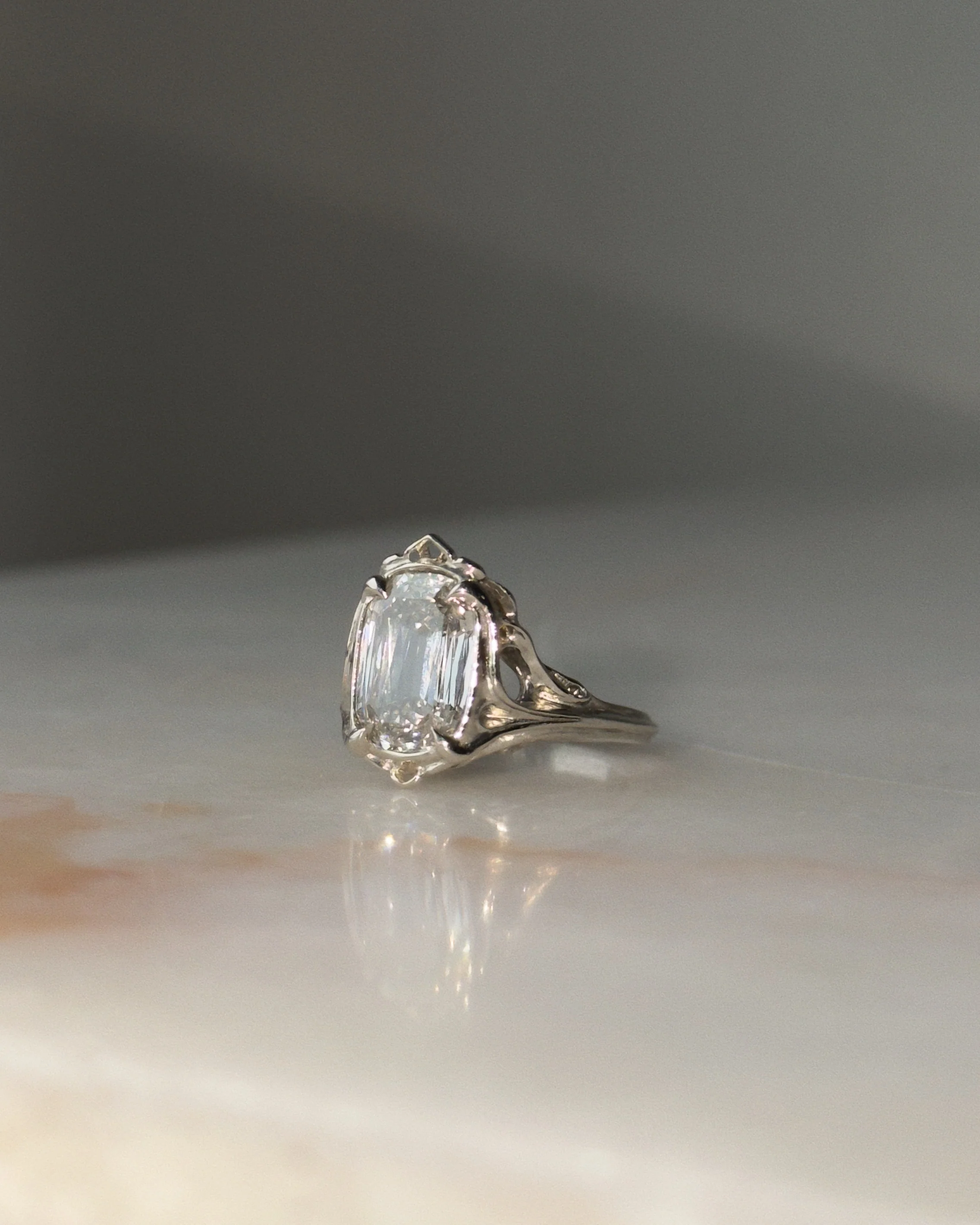 Coup De Fouet! // 14kw + 4.12ct Diamond - Image 4