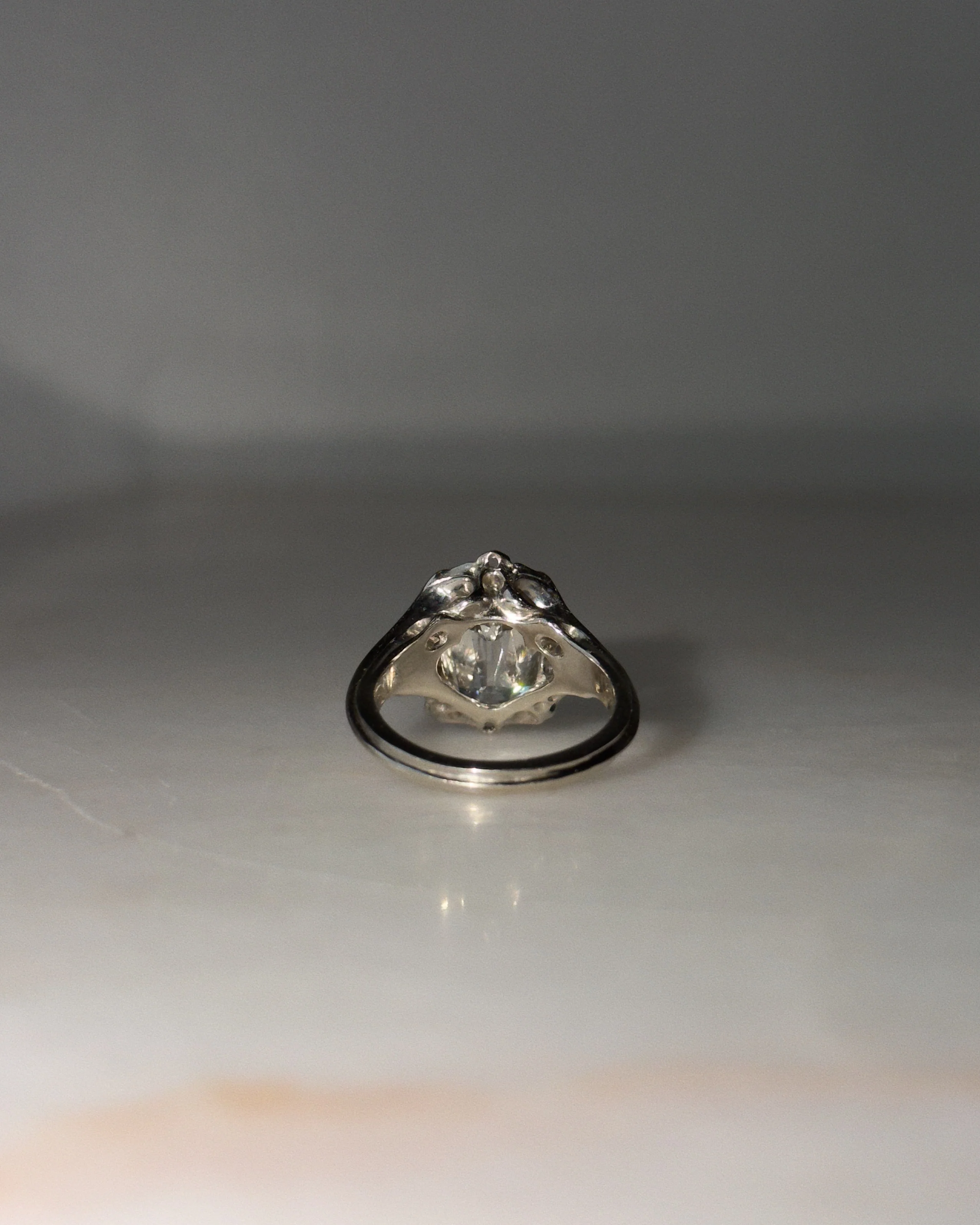 Coup De Fouet! // 14kw + 4.12ct Diamond - Image 7