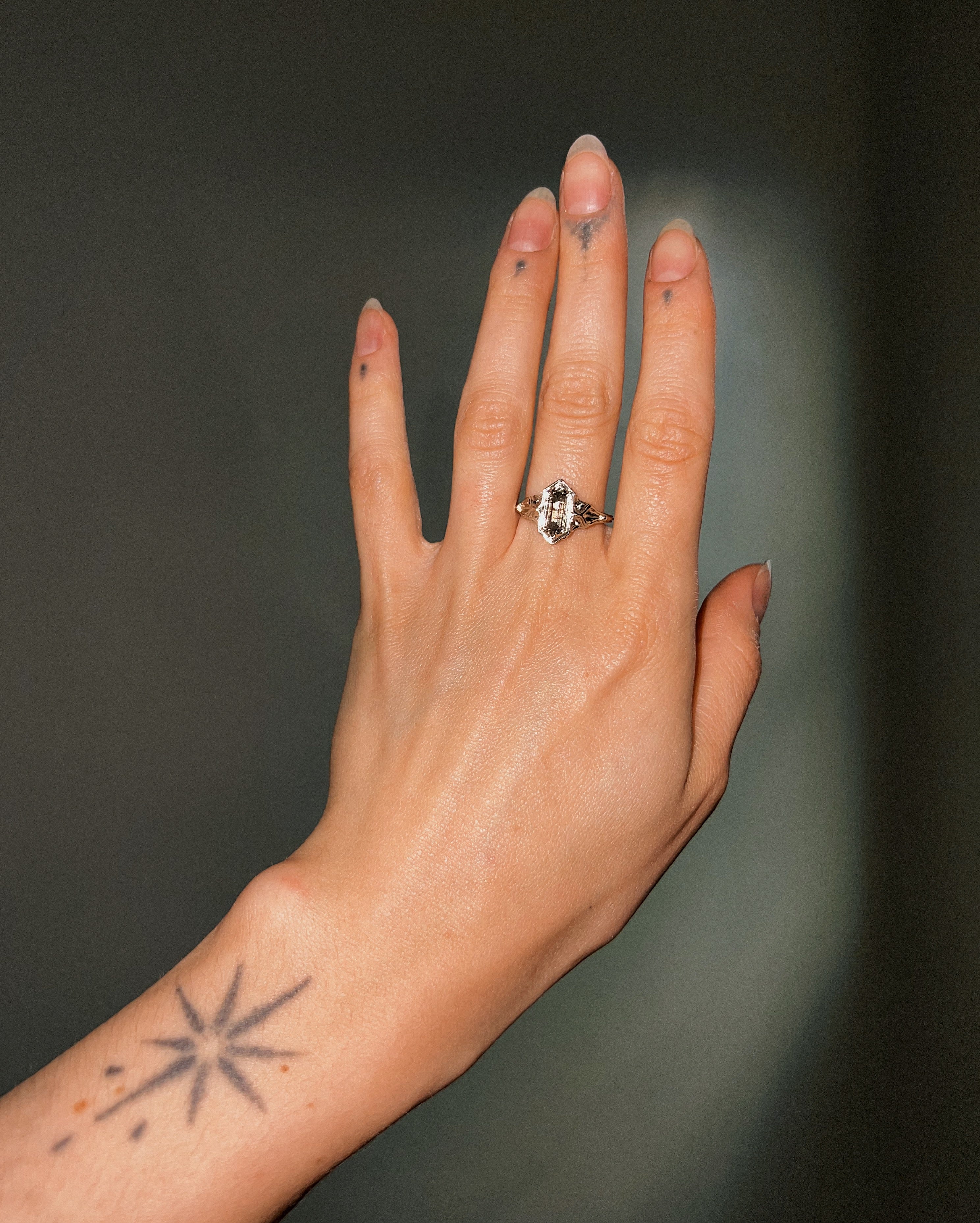 Dais II // 14kw + 0.97ct Diamond - Image 12