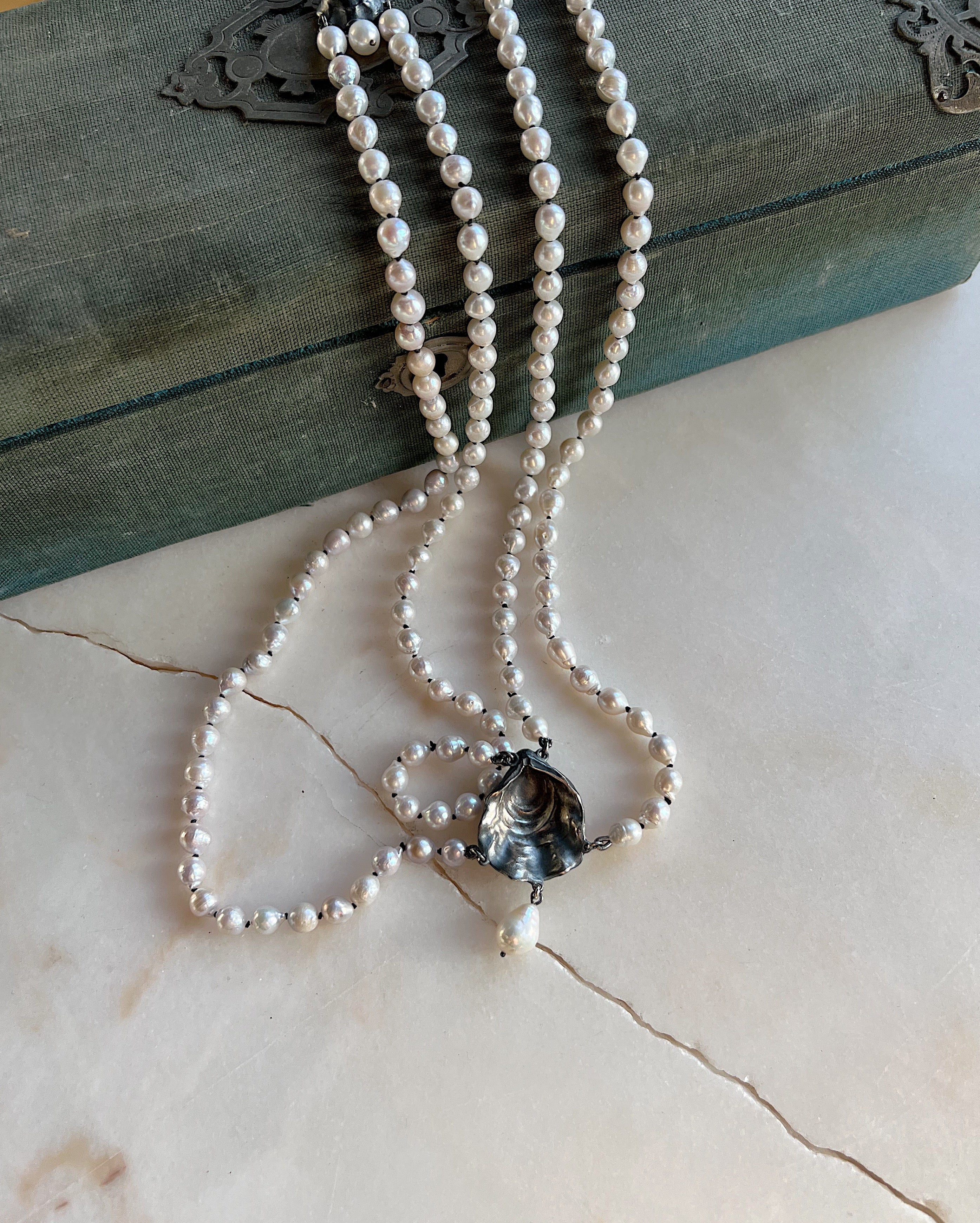 Divers //  Freshwater Baroque Pearl Necklace - Image 4