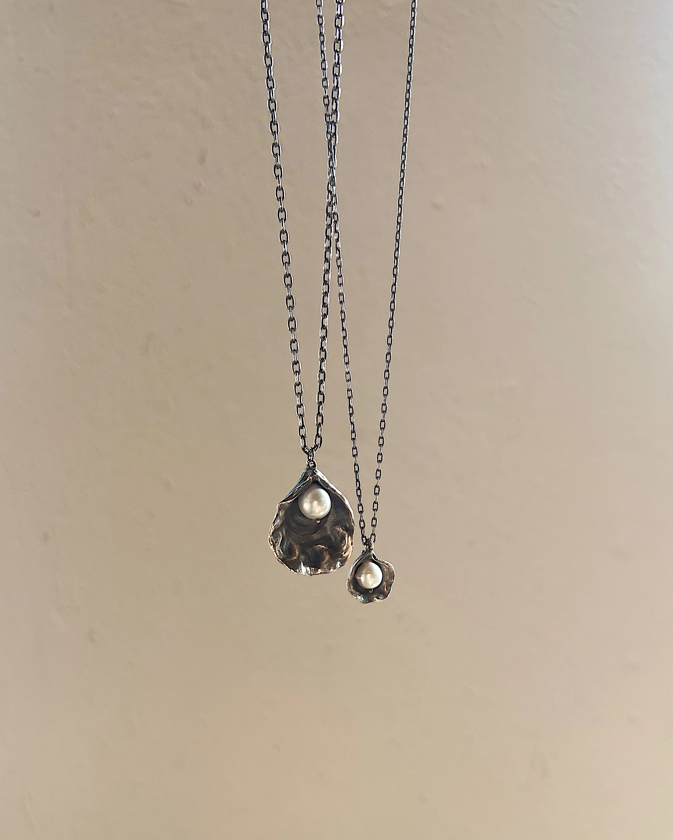 Divers II // Small Freshwater Pearl // Necklace - Image 4
