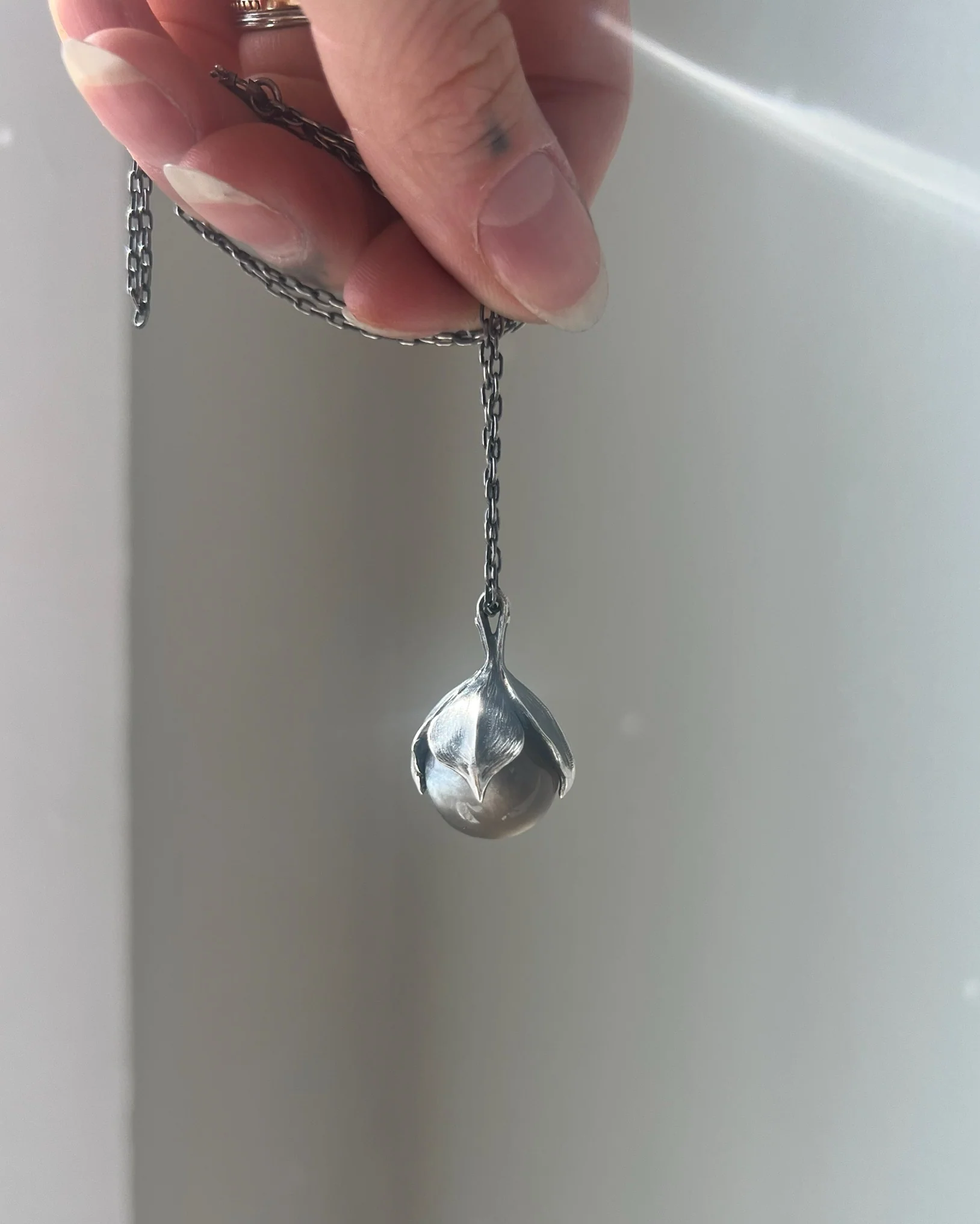 Dogwood // Necklace - Image 3