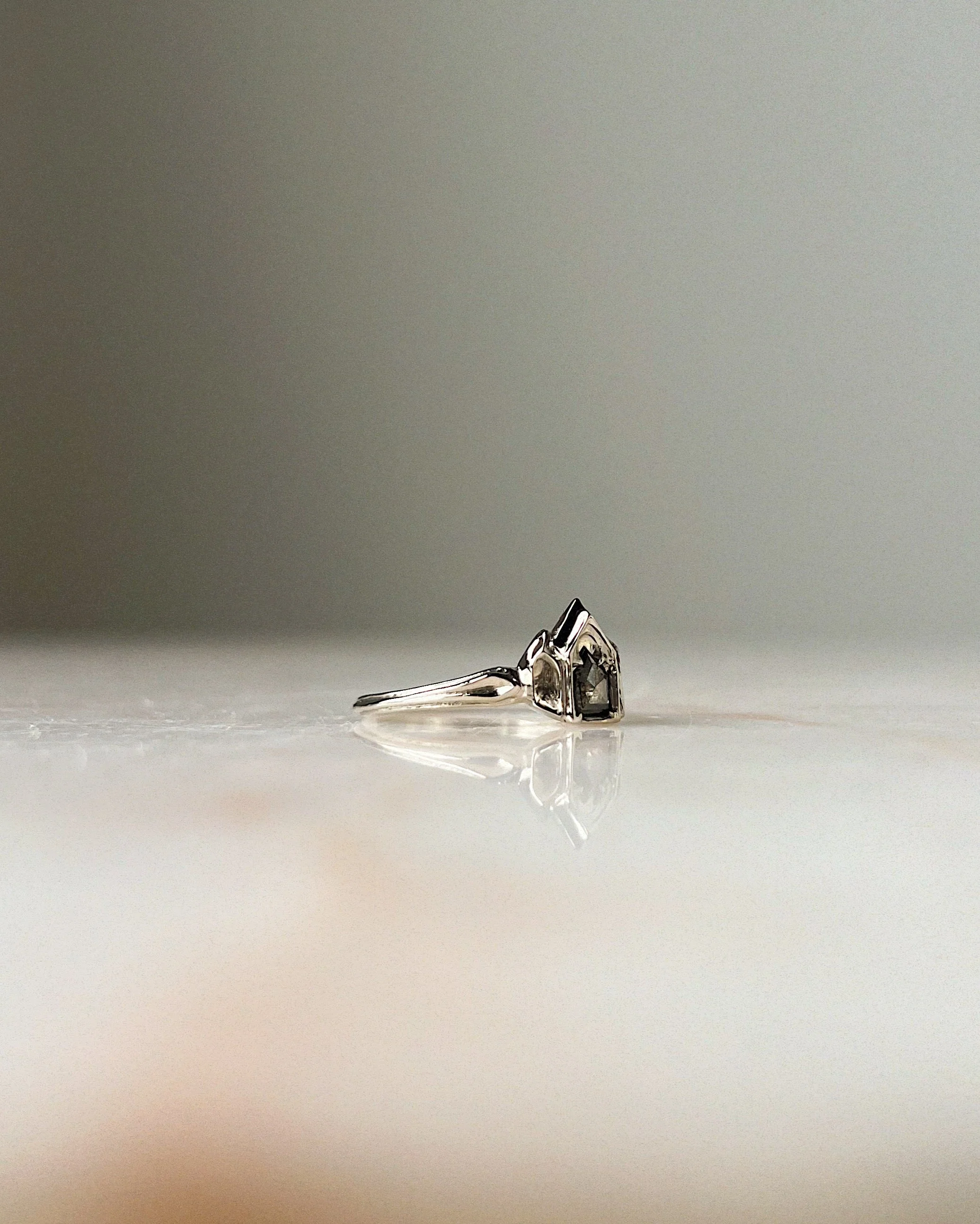 Dream House // 14kw + 0.31ct Diamond - Image 2