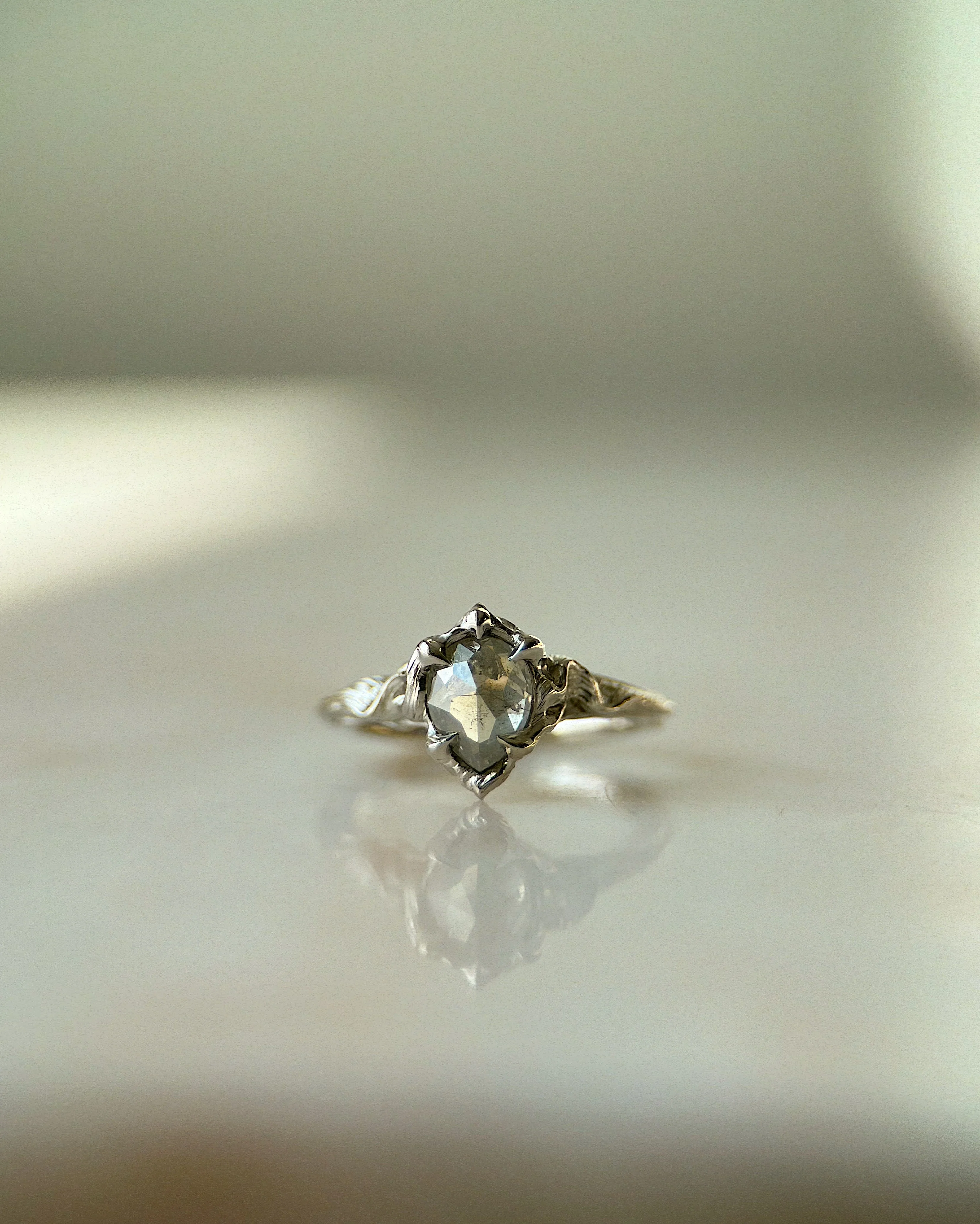 Eternal Flame // 14kw + 1ct Diamond - Image 2