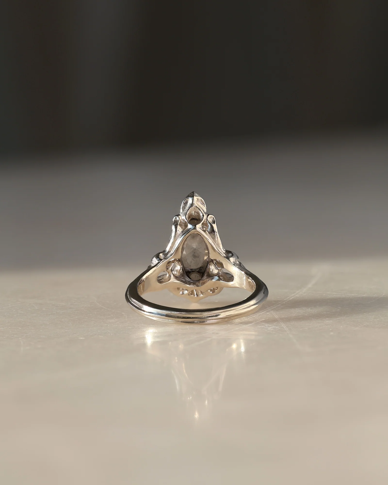 Fouet I // 14kw Gold + Salt & Pepper Diamond // 5.75 - Image 4