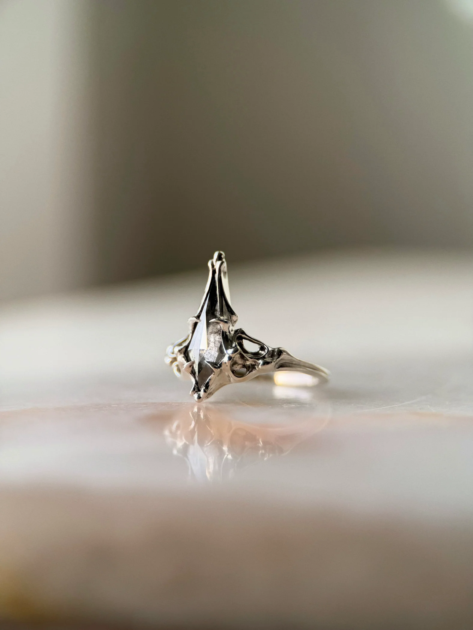 Incense // 14kw + 1.35ct Diamond