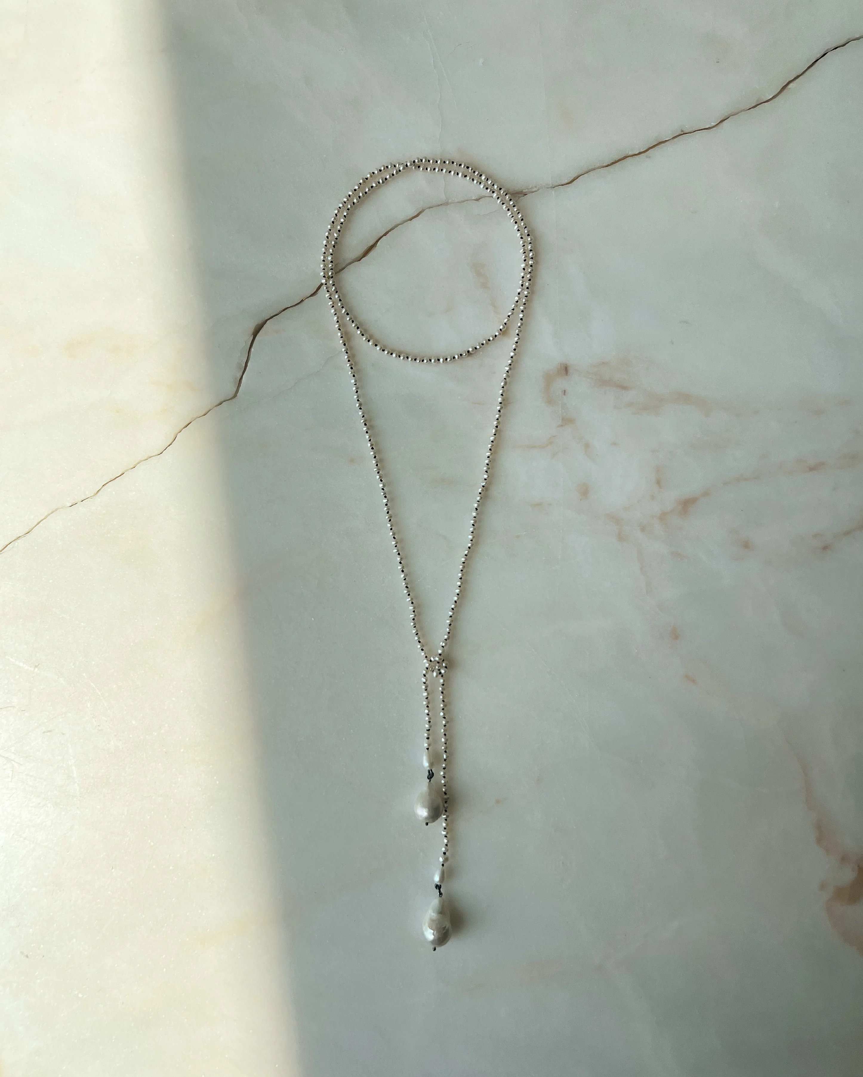 Lasso! // Baroque Pearl Necklace - Image 2