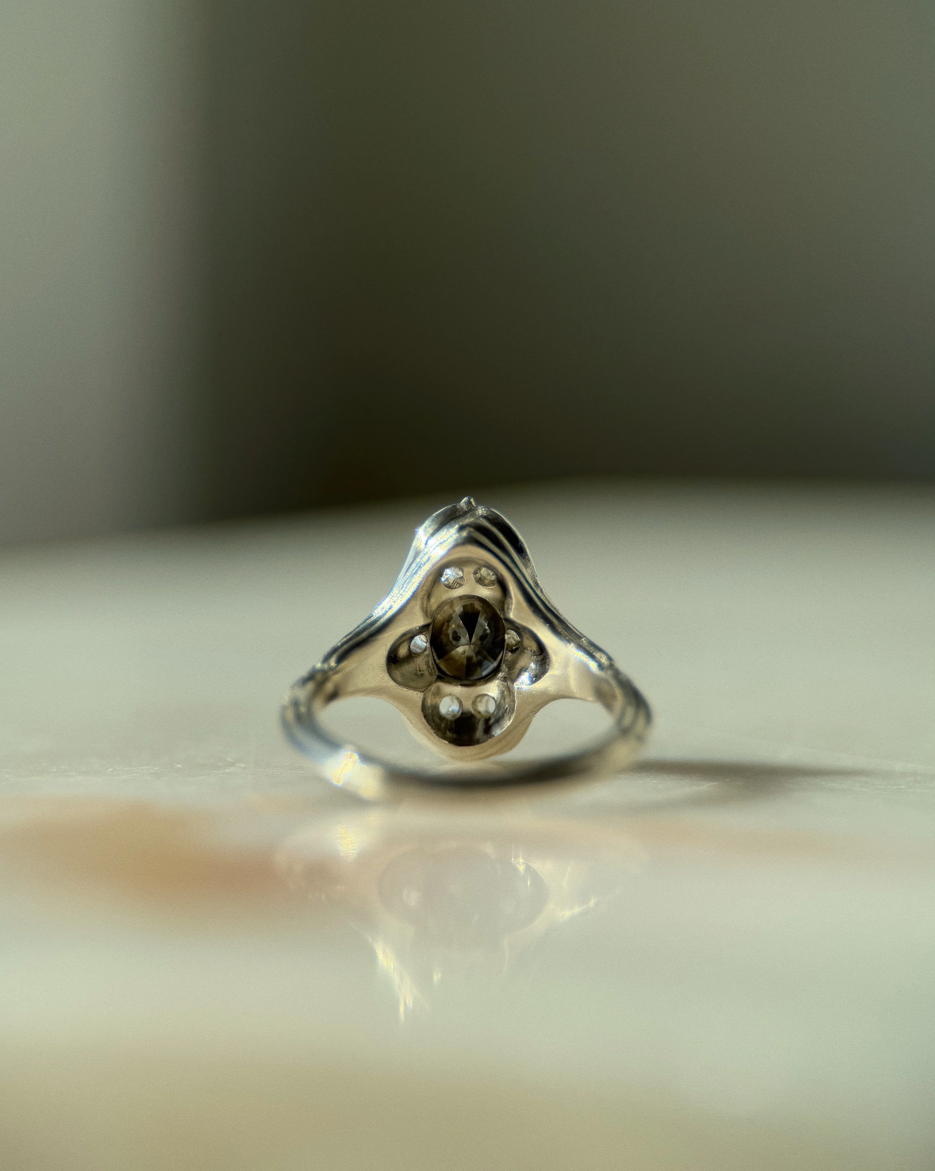 Navis ~ 6x8mm ~ Gold - Image 4