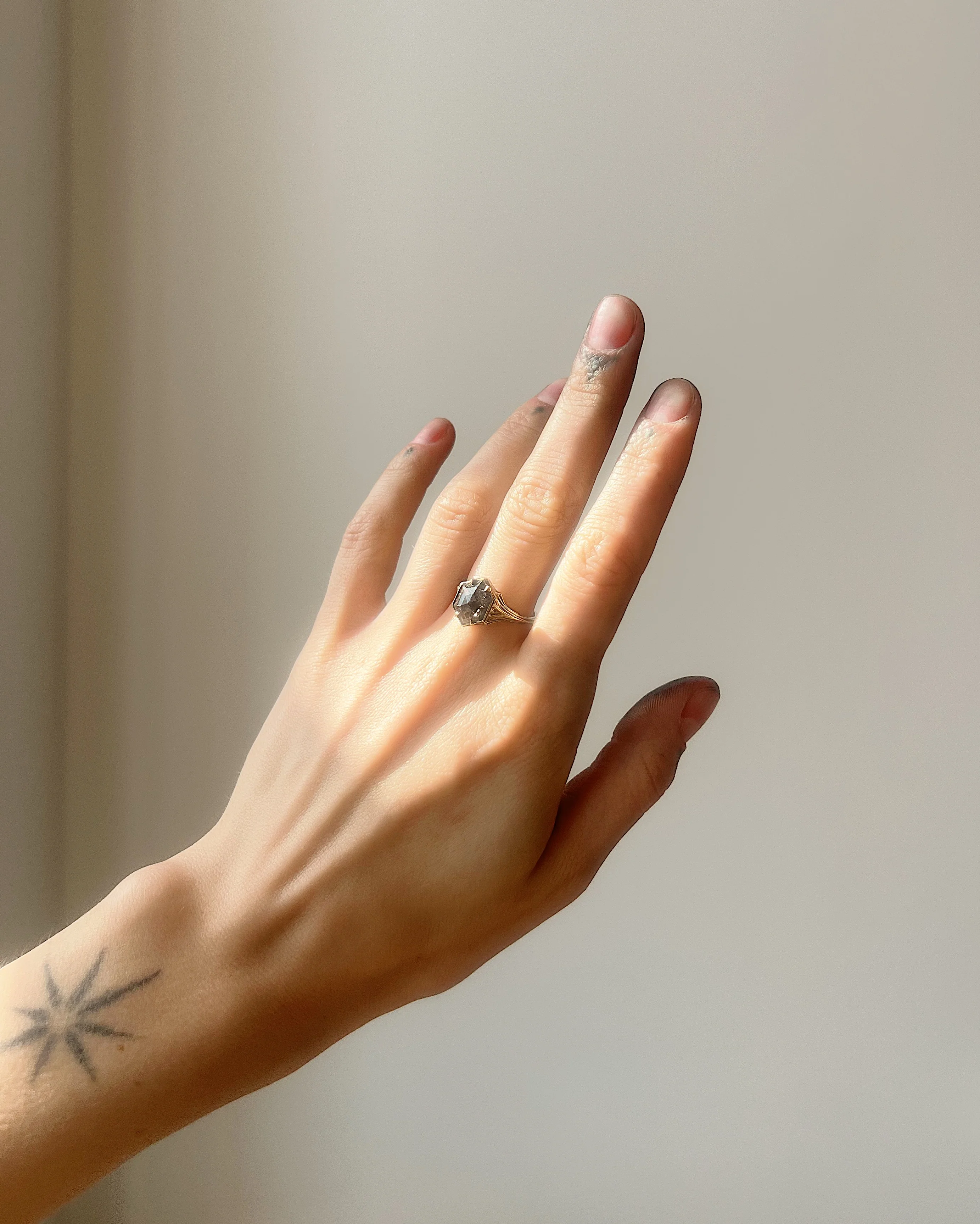Pillars of the Heart I // 14ky + 2.18ct Diamond - Image 5