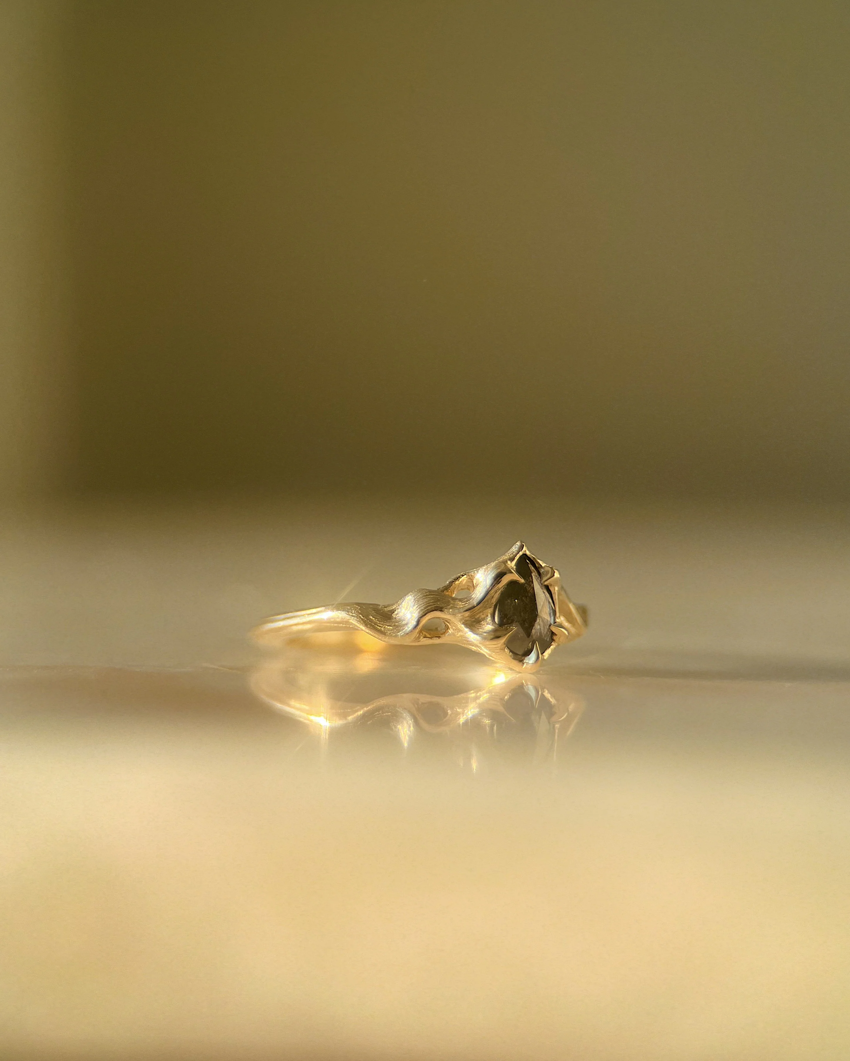 Pyre Pt II // 4x6mm // Gold - Image 3