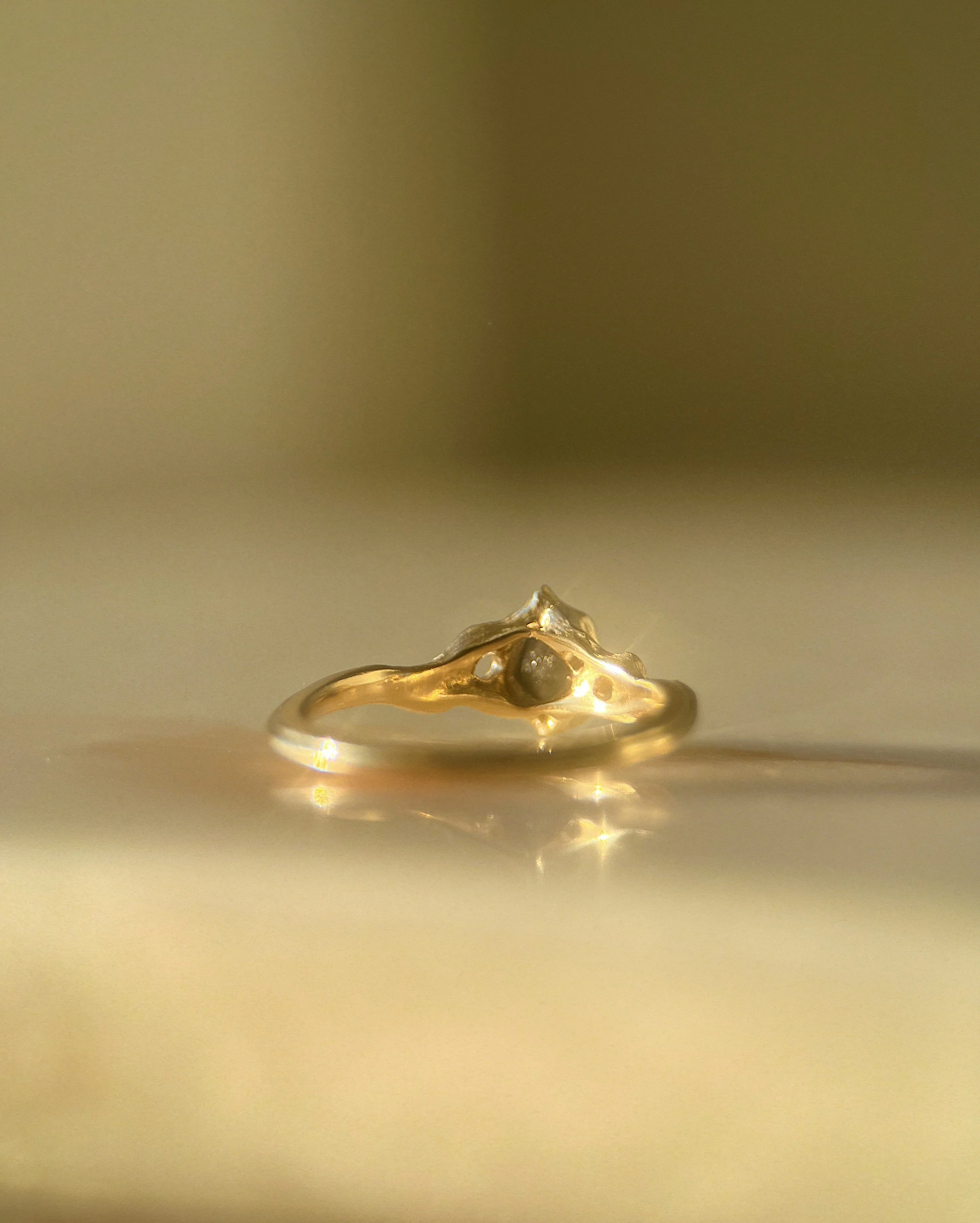 Pyre Pt II // 4x6mm // Gold - Image 4