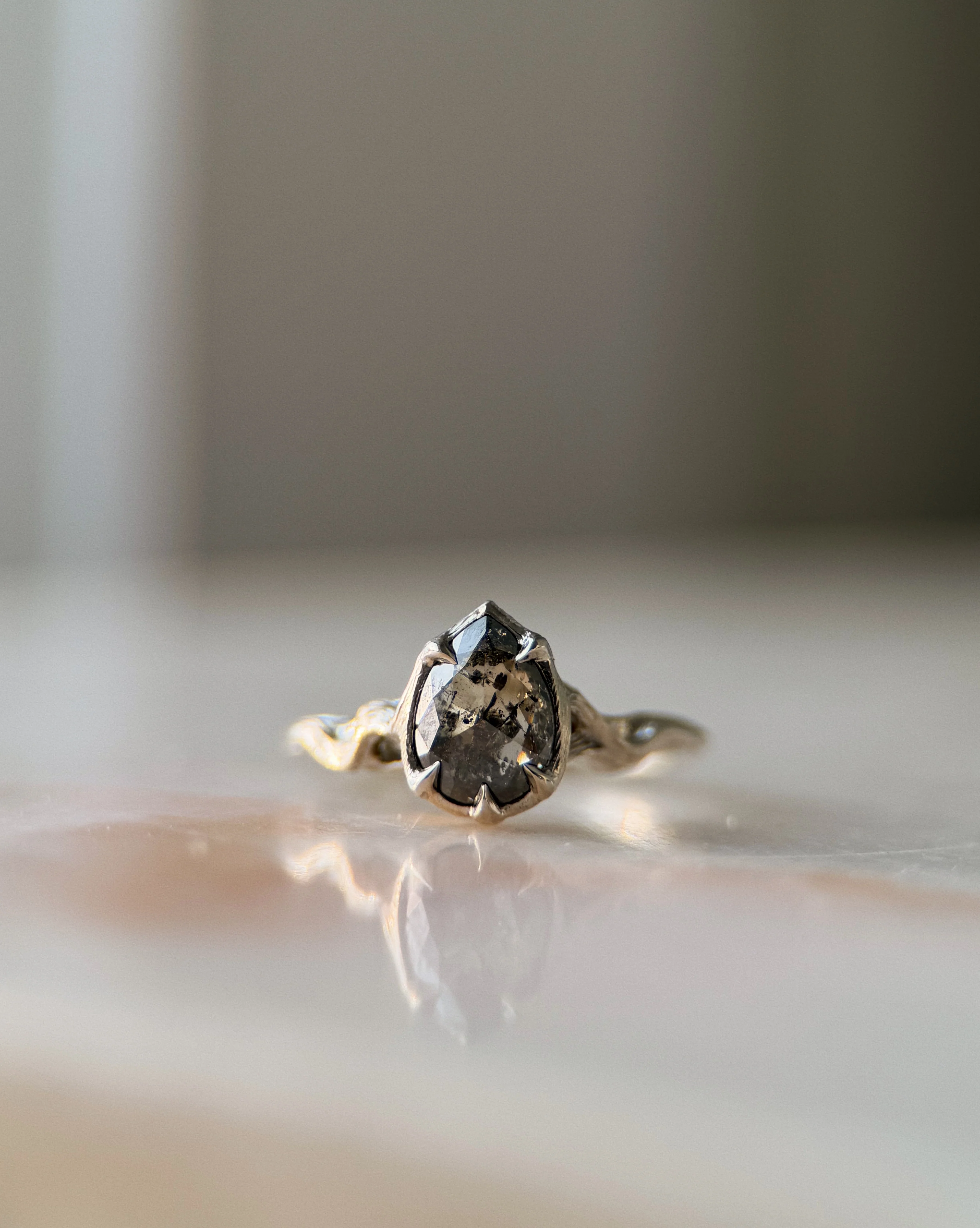 Pyre Pt II ~ 6x8mm ~ Gold