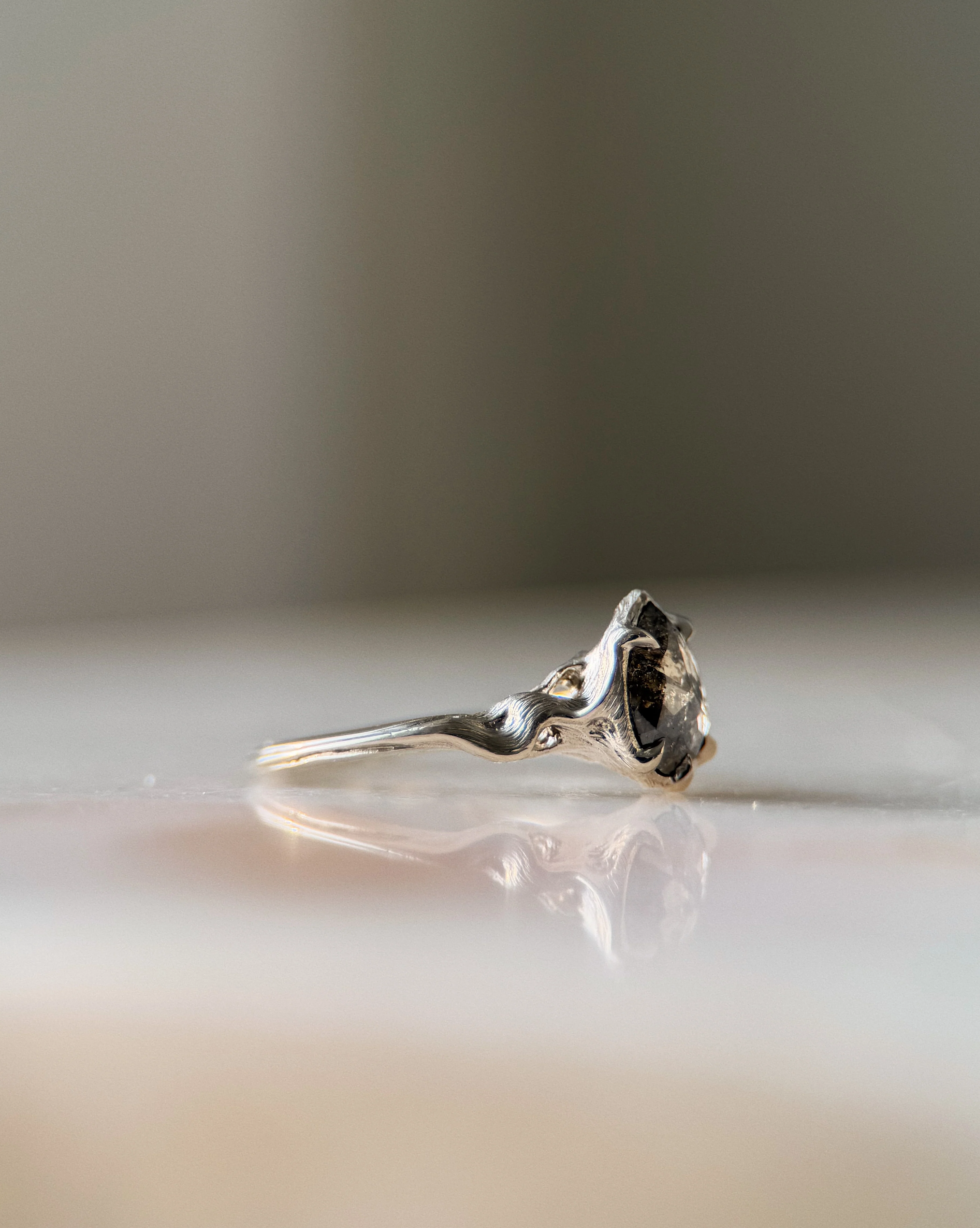 Pyre Pt II ~ 6x8mm ~ Gold - Image 3