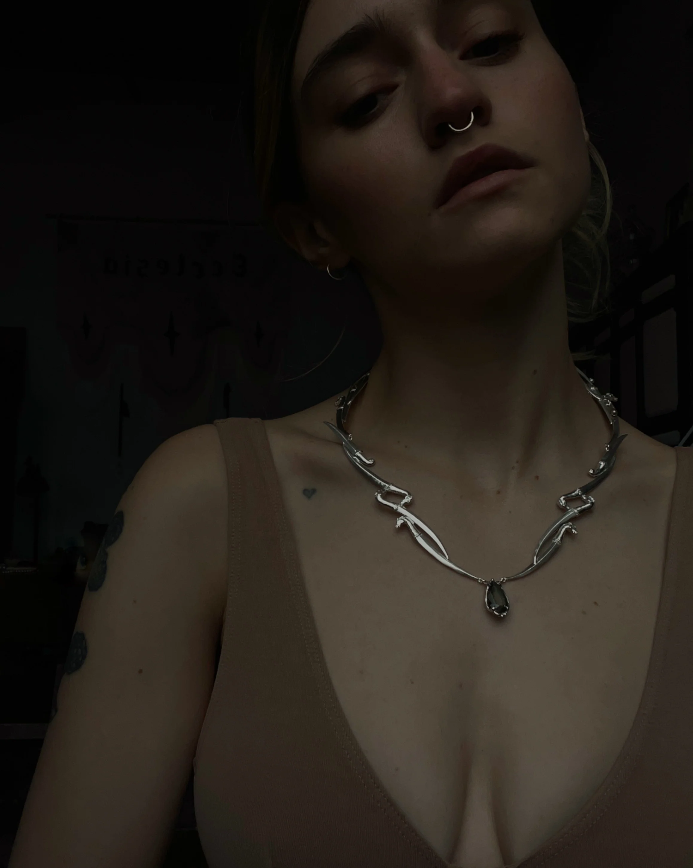 Queen of Swords // Moss Aquamarine Necklace - Image 3