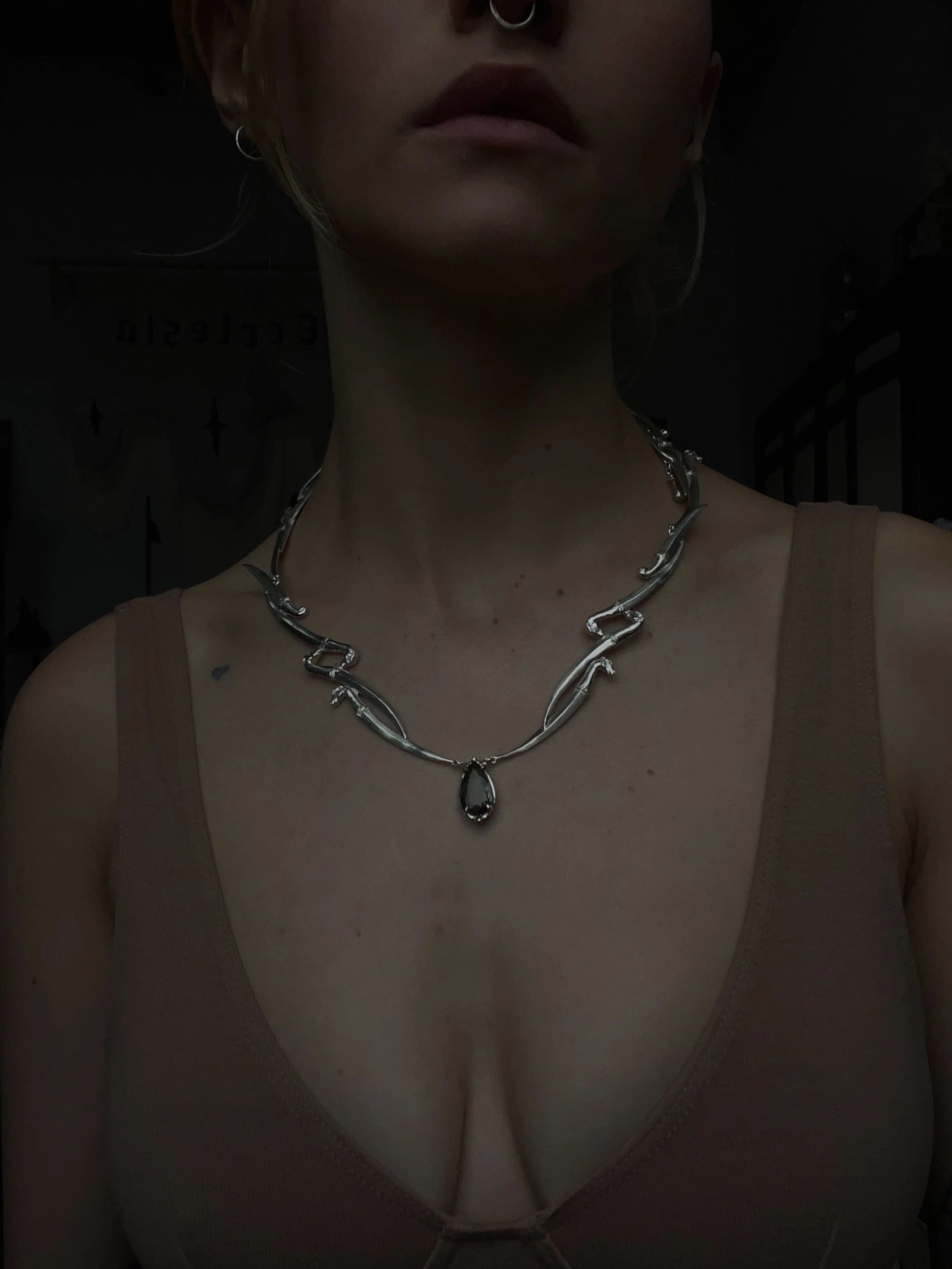 Queen of Swords // Moss Aquamarine Necklace - Image 4