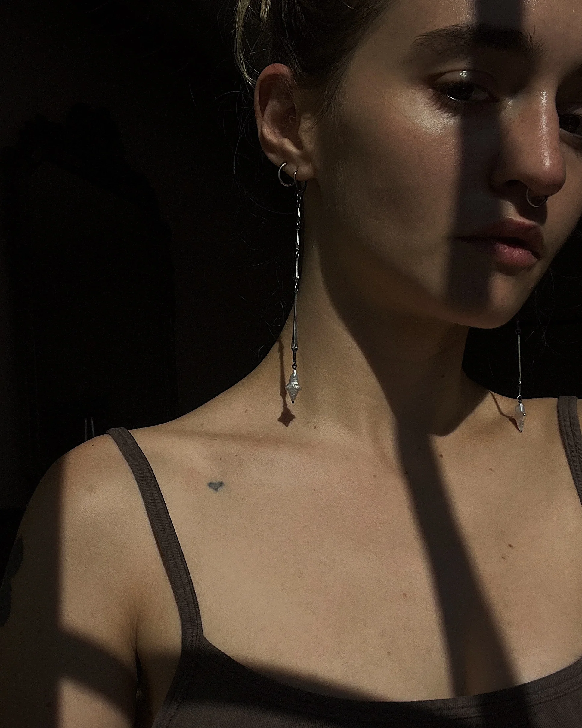The Relic // Baroque Pearl // Earrings - Image 3