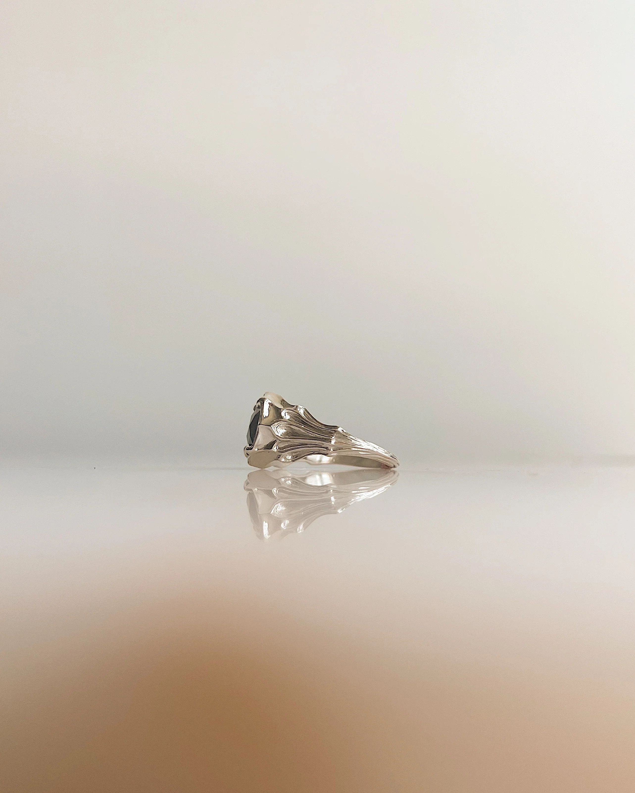 The Rose Window // 14kw + 1.44ct Diamond - Image 3