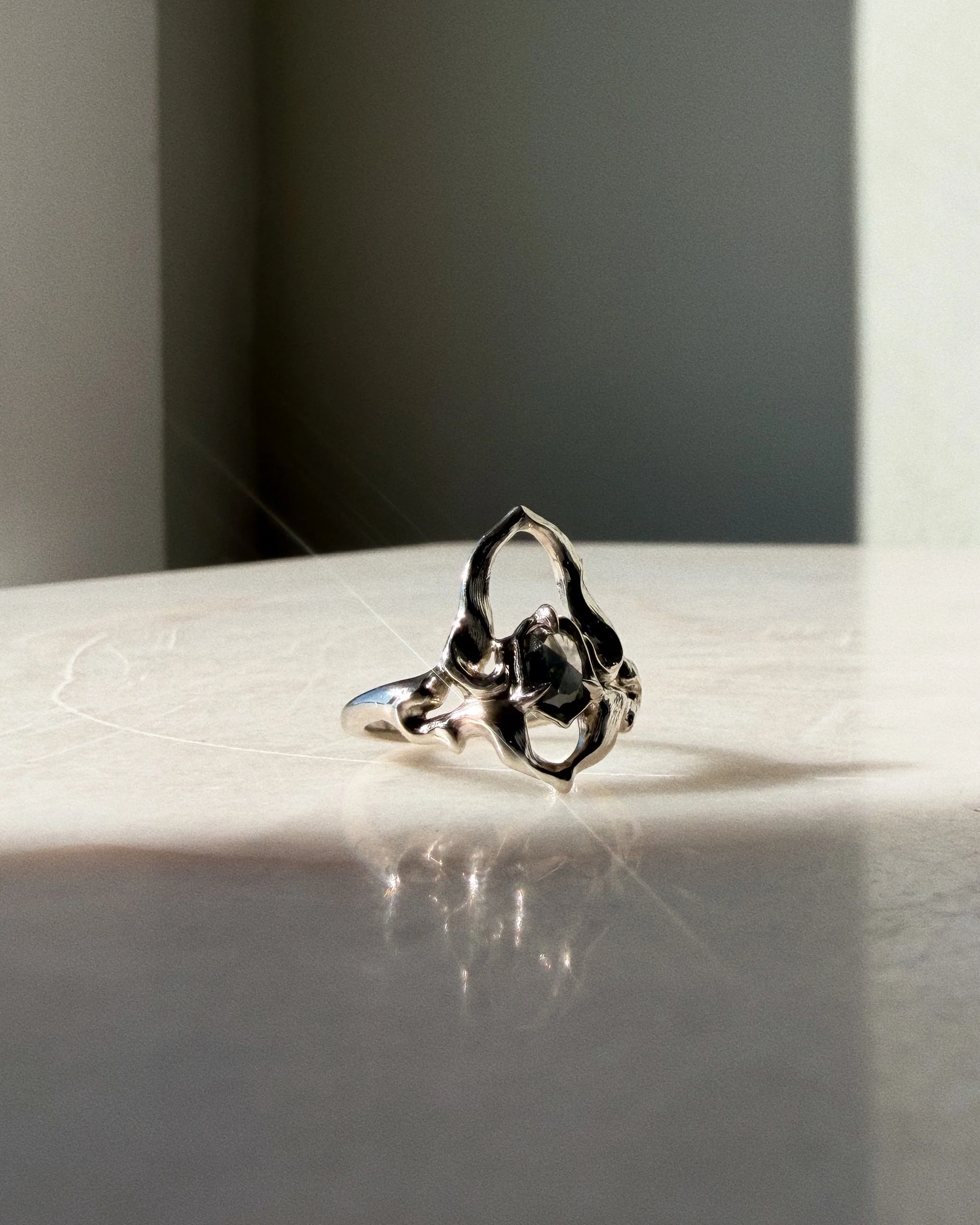 Scarab // 14kw + 0.67ct Diamond - Image 3