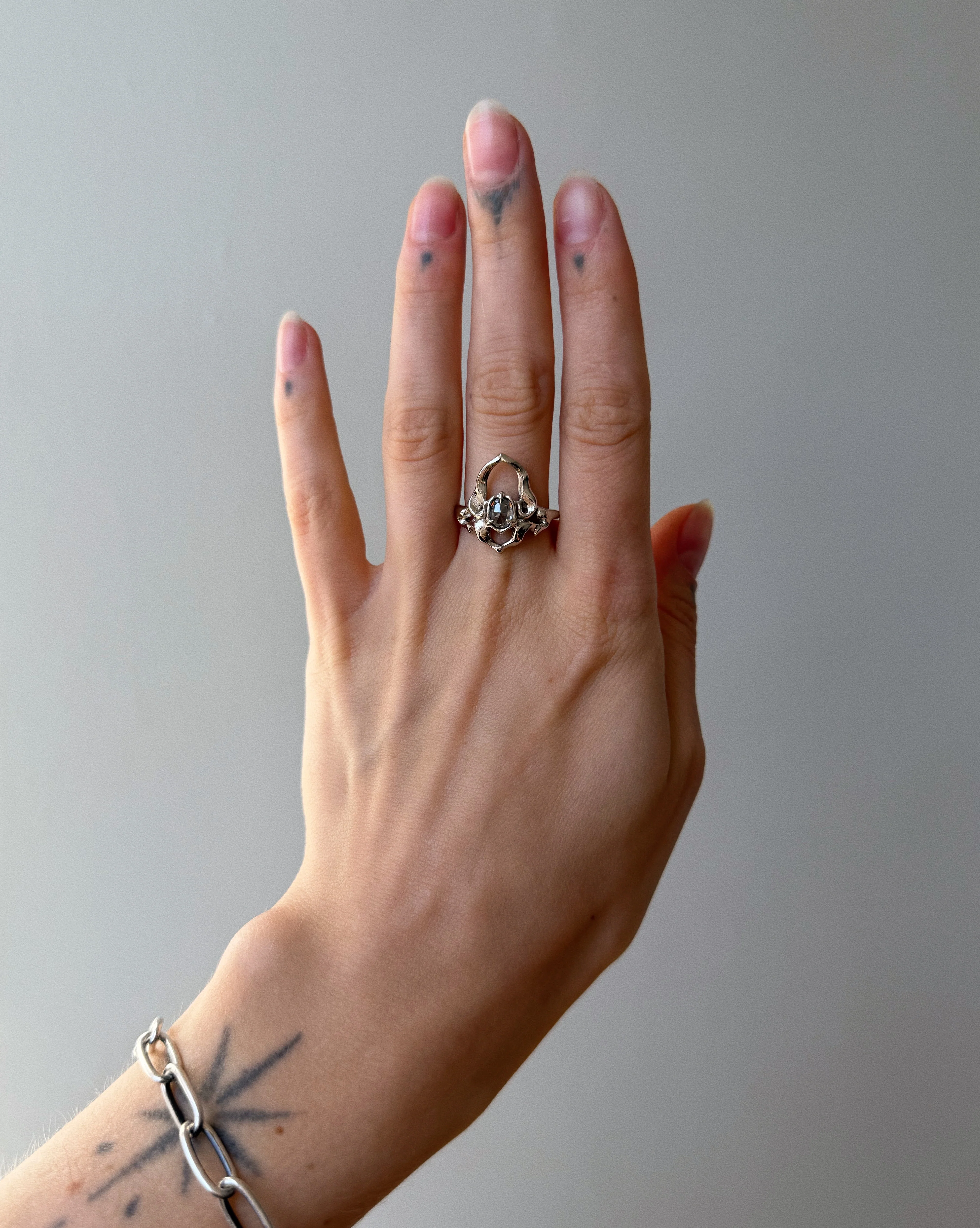 Scarab // 14kw + 0.67ct Diamond - Image 7