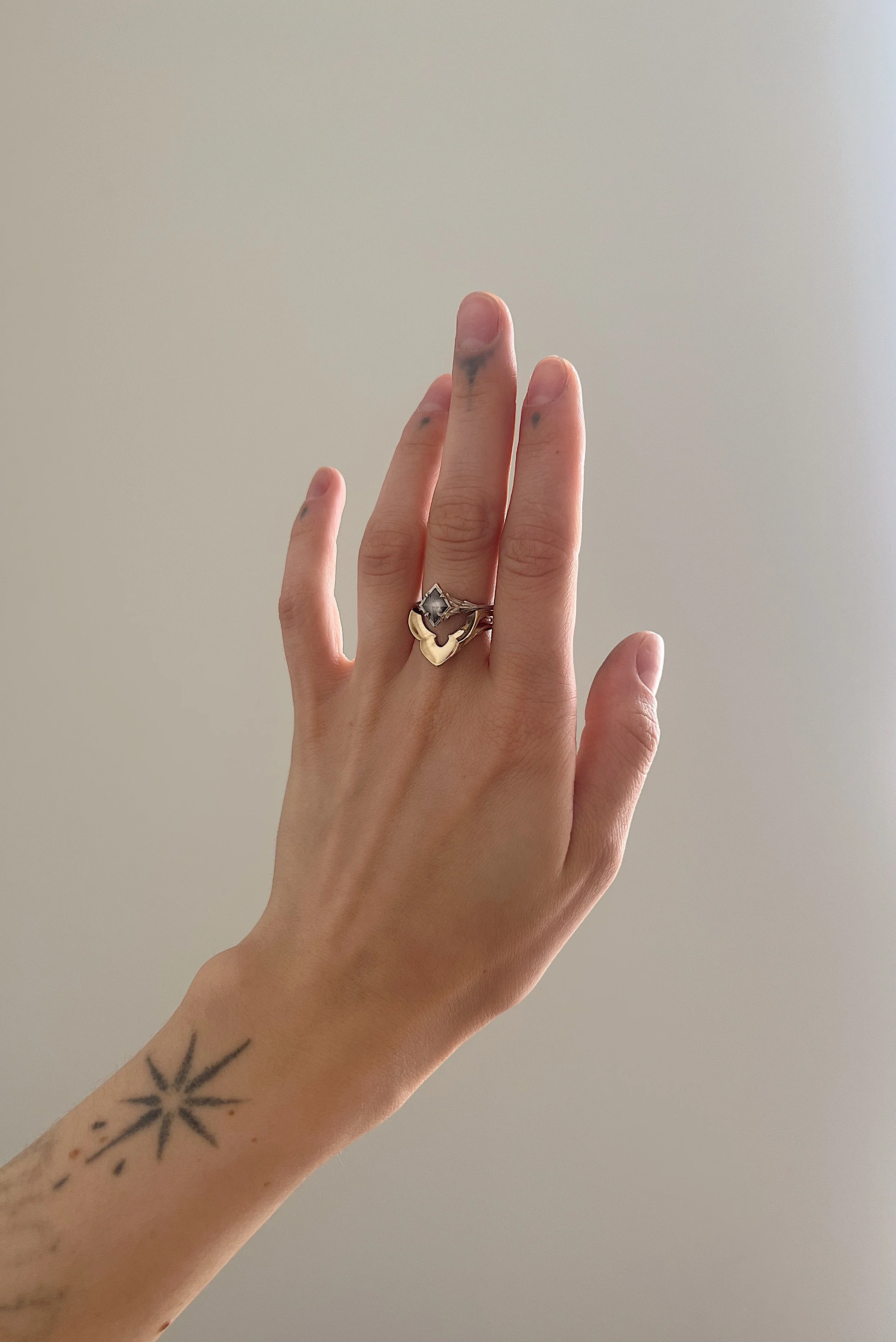 Seraph // 14kw + 0.56ct Diamond - Image 6