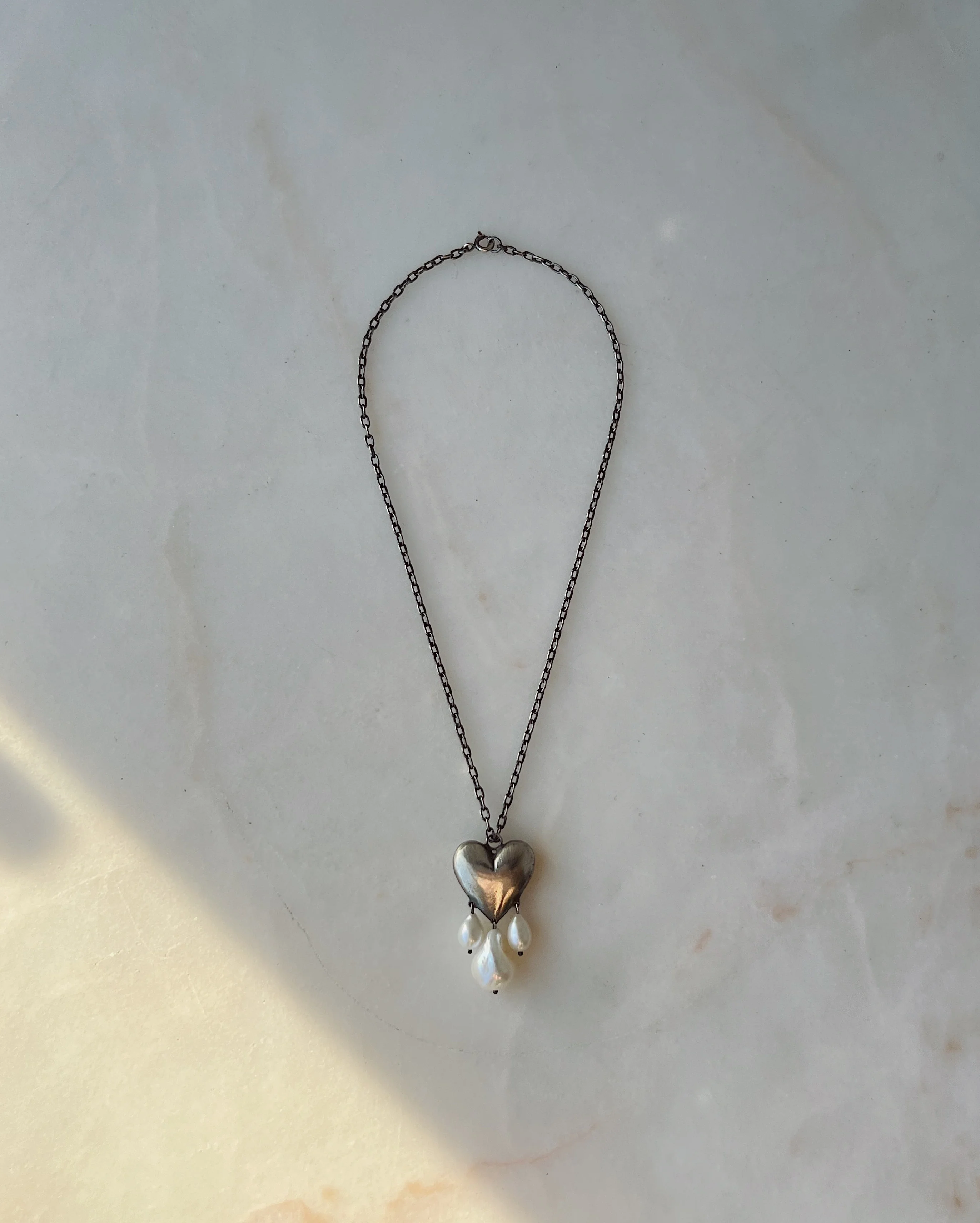 The Heart Overflows // Large Baroque Pearl // Necklace