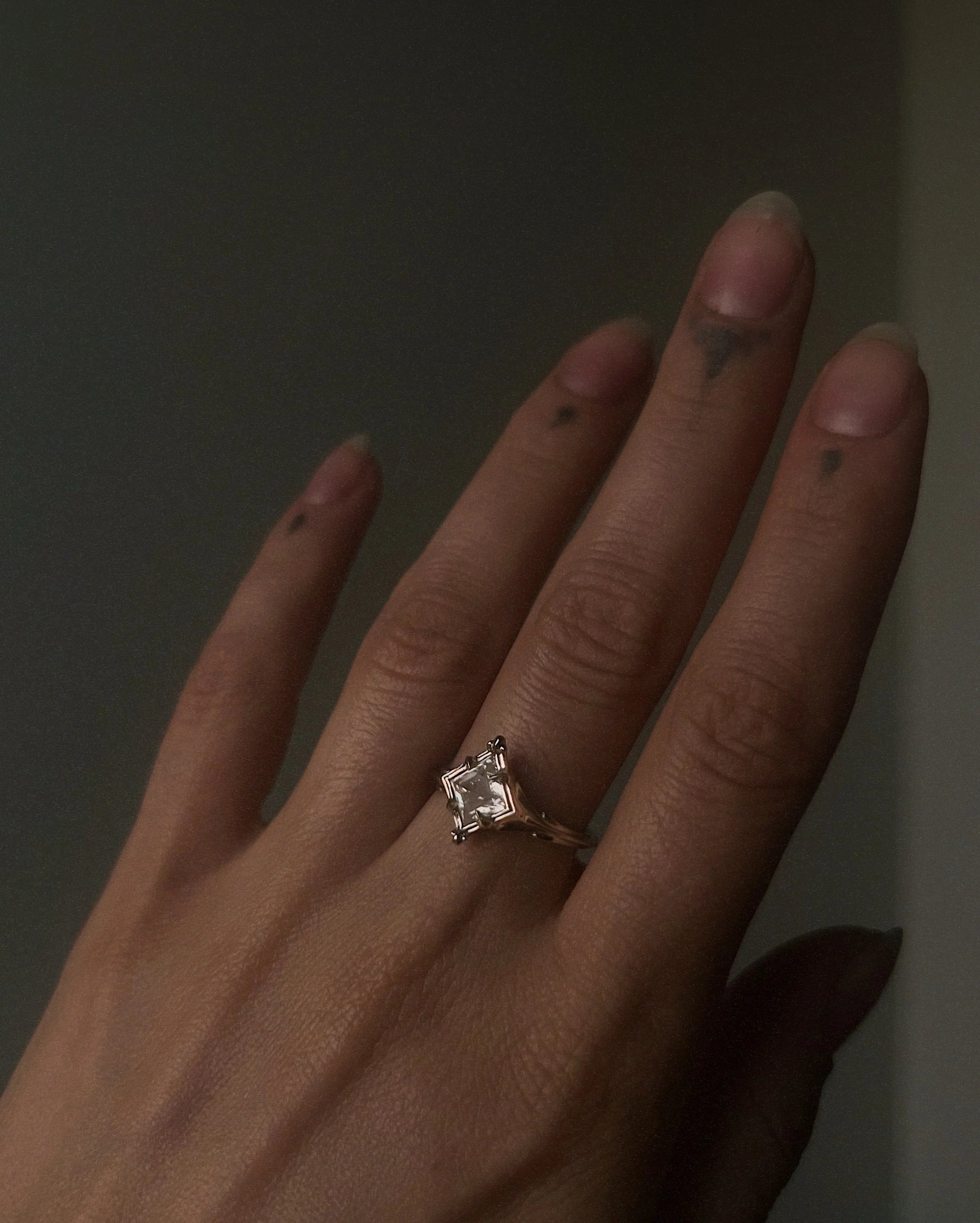 The Mirror Pt II // 14kw + 1.43ct Diamond - Image 6