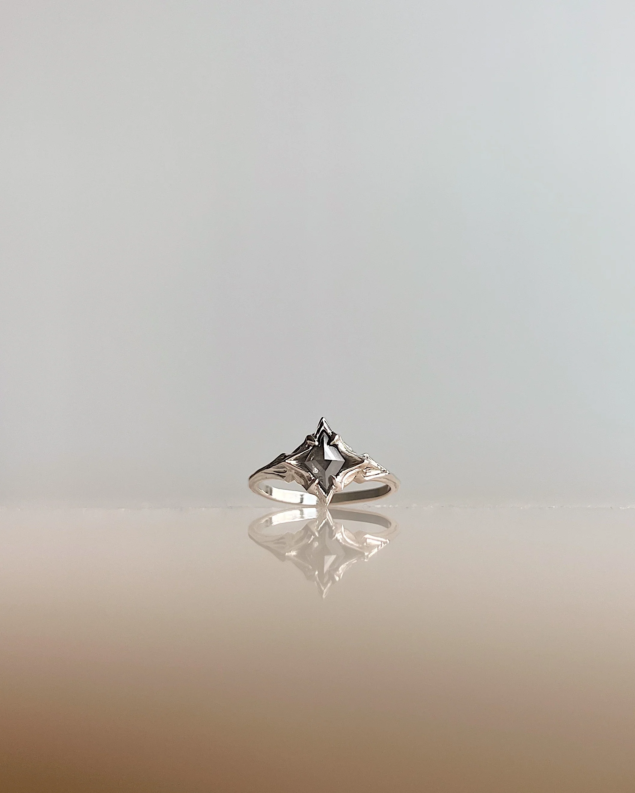 The Star // 14kw + 0.48ct Diamond - Image 2