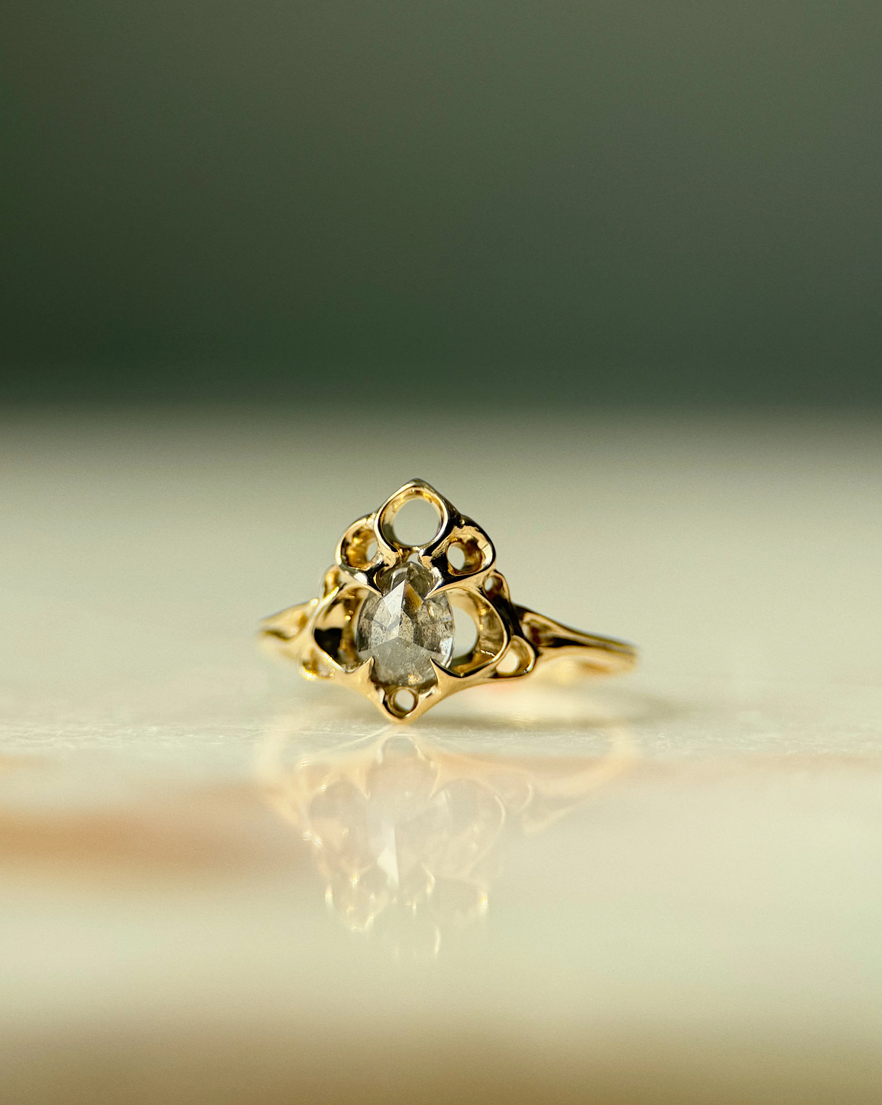 Thrones // 14ky Gold + 0.84ct Salt & Pepper Diamond // 6.75 - Image 7