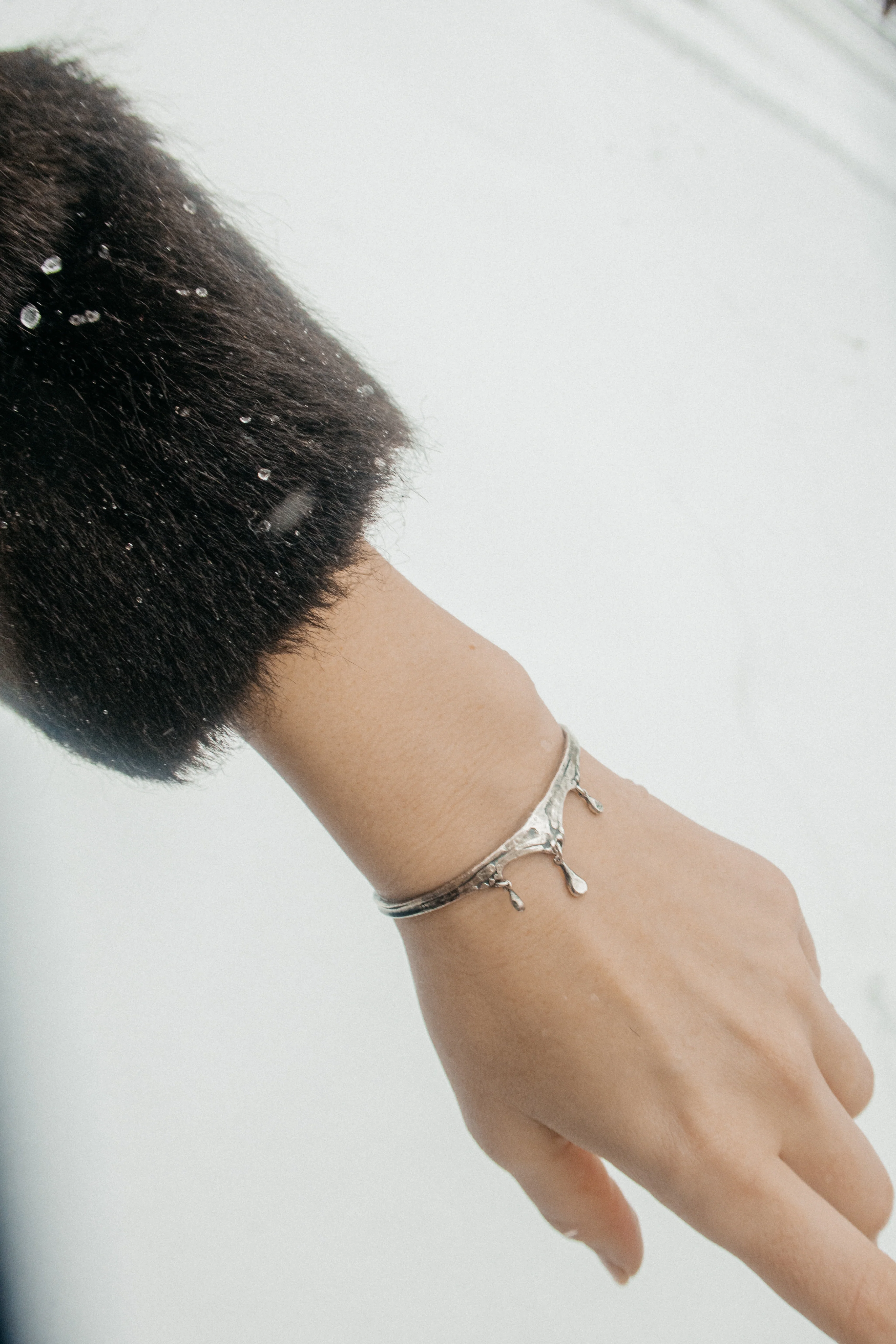 Vault // Cuff - Image 8
