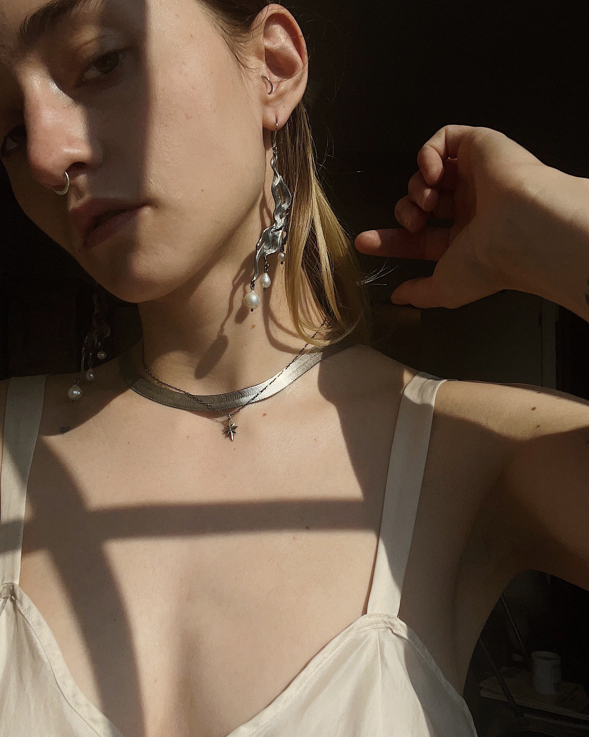Venus // Freshwater Pearl Earrings - Image 2